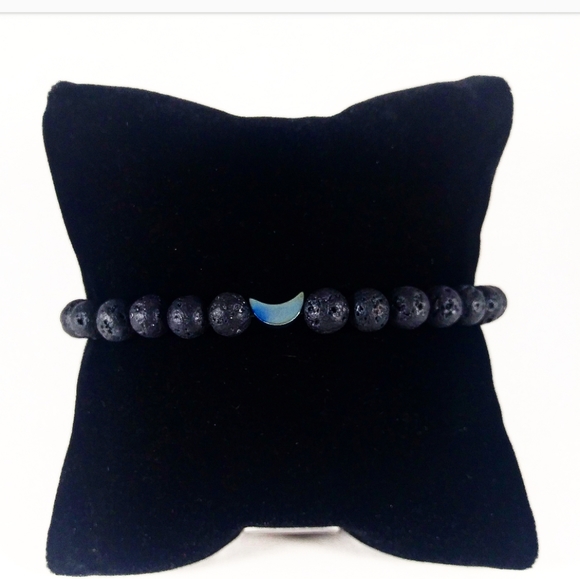 Hematite Moon Bracelet - Picture 2 of 3